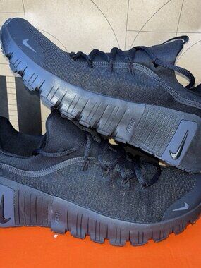 NEW Nike Free Metcon 6 Triple Black Anthracite FJ7127-003 Men's Size 10.5